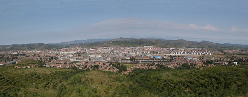 平泉市人民政府 魅力平泉 县城全景