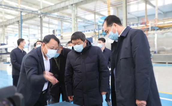 市长何会岭,市委常委,常务副市长赵瑛楠,副市长李永星,张帅,王刚及